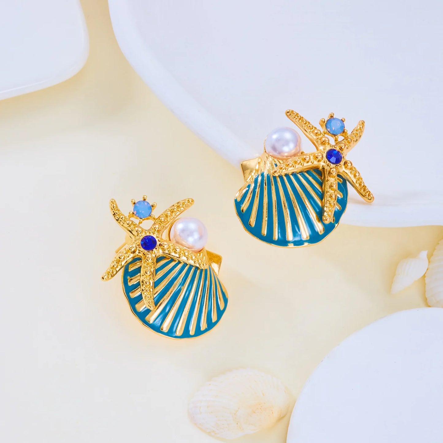 Golden Age Seashore Earring
